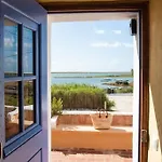 Luazinha - Lovingly Renovated Fisherman's * Тавира