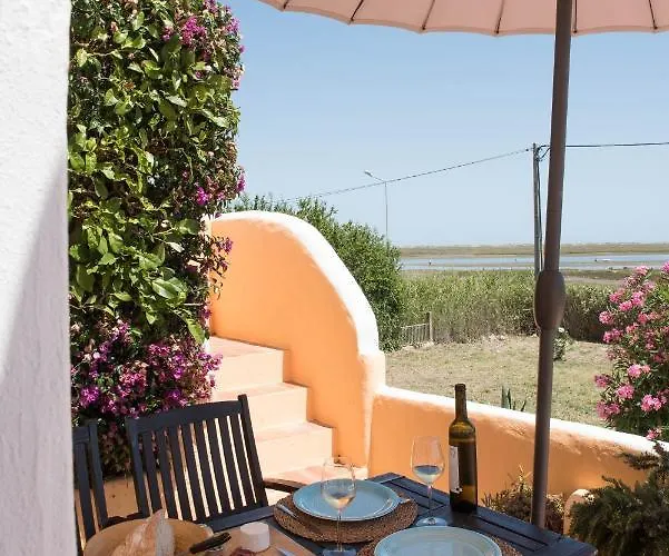 Luazinha - Lovingly Renovated Fisherman's Vakantiehuis Tavira