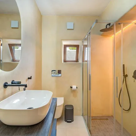 Vakantiehuis Luazinha - Lovingly Renovated Fisherman's *