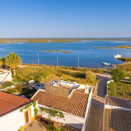 Luazinha - Lovingly Renovated Fisherman's