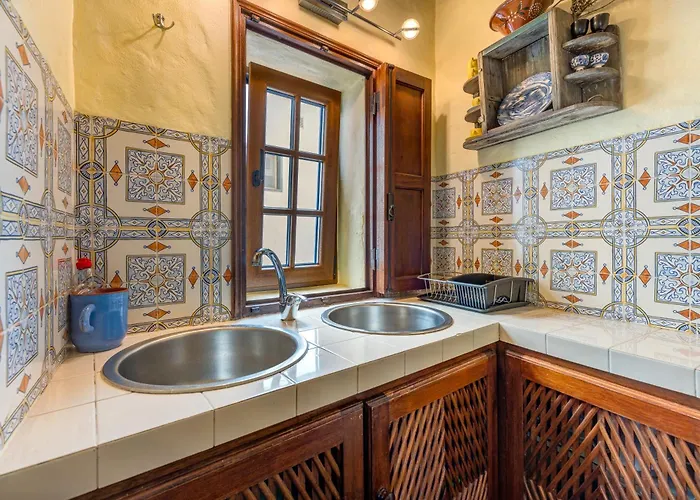 Luazinha - Lovingly Renovated Fisherman's * Тавира